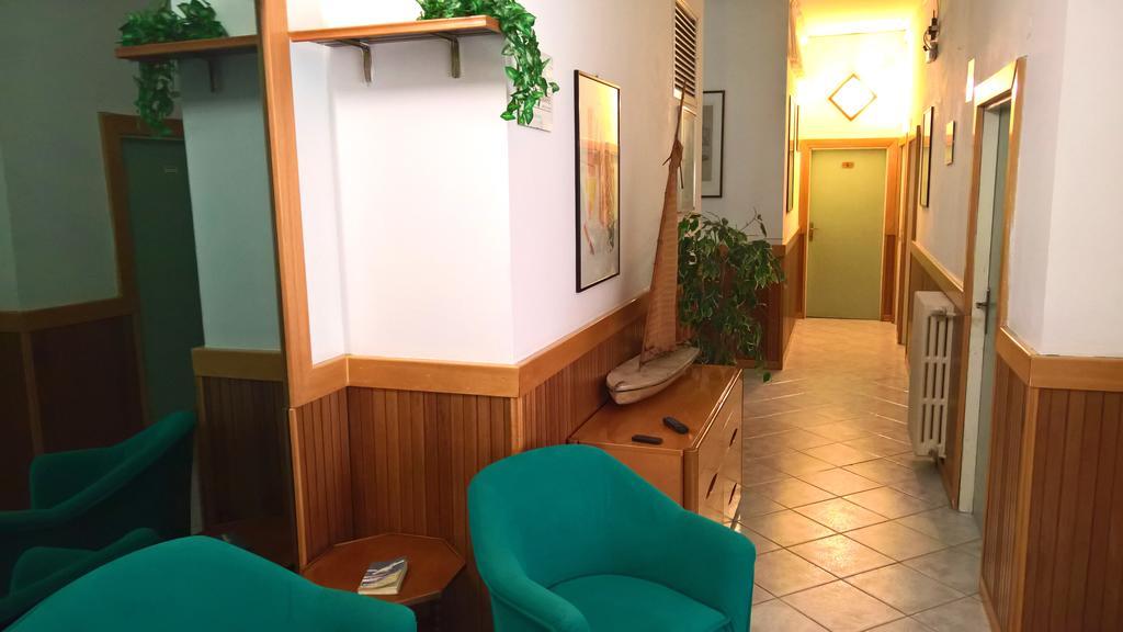 Albergo Golfo Follonica Extérieur photo
