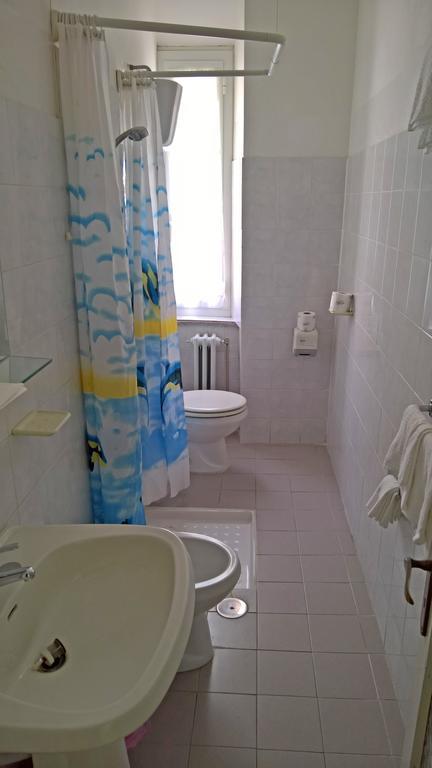Albergo Golfo Follonica Extérieur photo