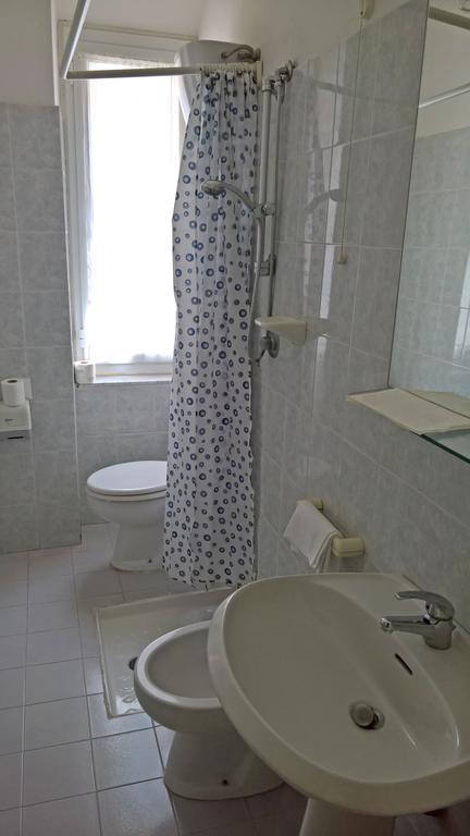 Albergo Golfo Follonica Extérieur photo